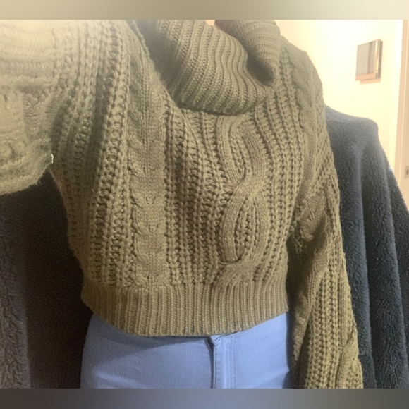 Fashion Nova Shirt - Picture 3 of 5